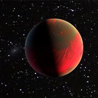 كوكب احمر اللون وعملاق في الفضاء